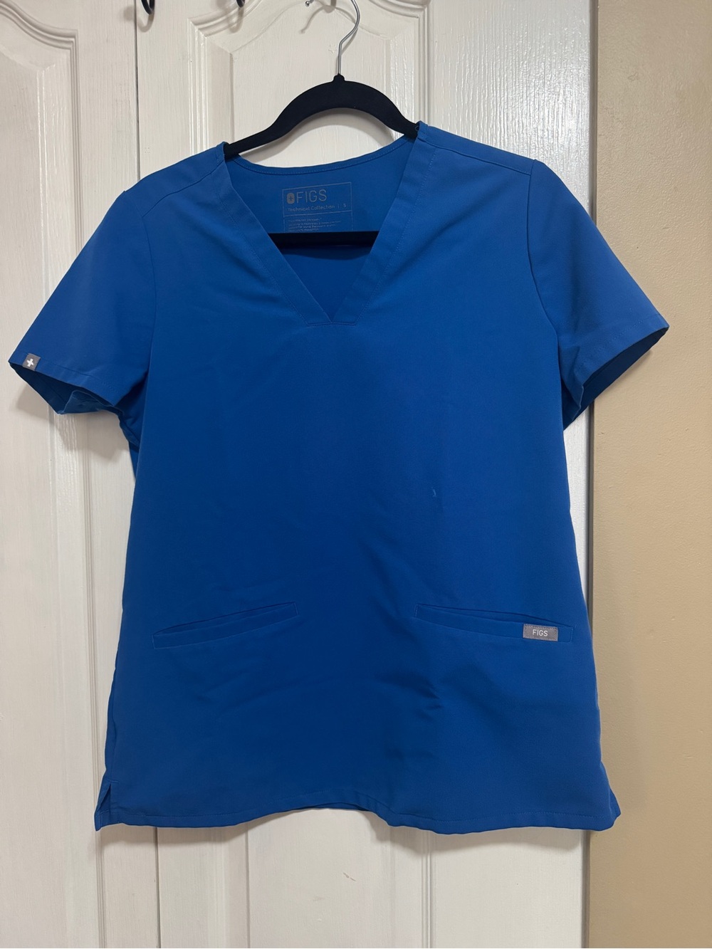 Figs Women's Cobalt Blue V-Neck Short Sleeve Scrub Top